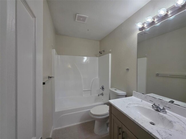 Foto del edificio - 2200 Katy Ln