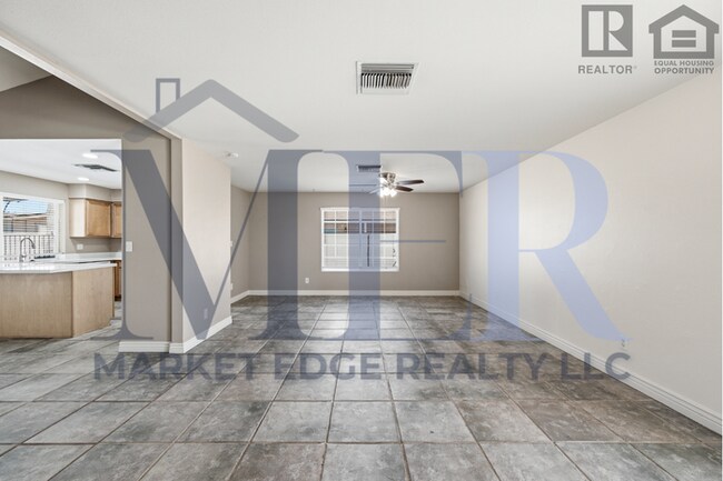 Foto del edificio - 3Bed/2Bath House at Peoria Ave/59th Ave! Ready for Immediate Move-In! -- NO HOA! FULLY REMODELED!