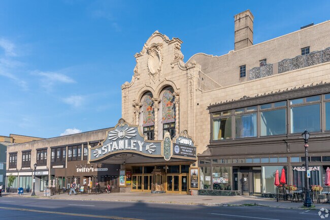 The Stanley Theatre hosts a variety of concerts, shows and Broadway-style performances.
