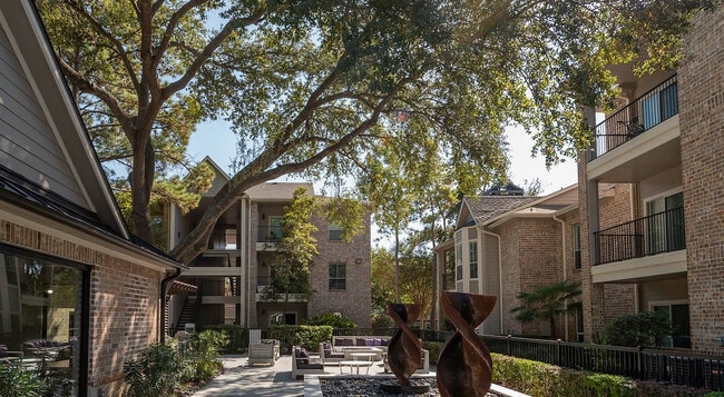 Foto del edificio - Town Center Crossing