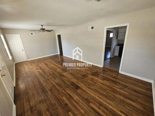 Foto del edificio - 1899 Danville Rd