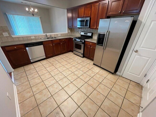 Building Photo - 13340 Marrywood Ct