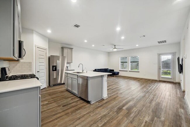 Building Photo - 3510 Finn Lndg Ln