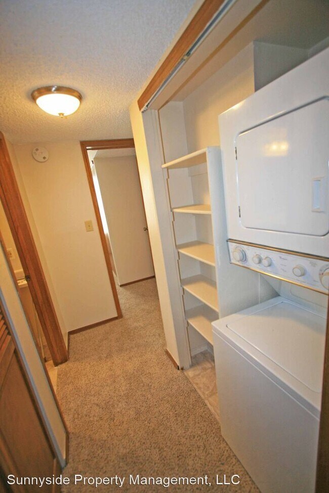 Foto del edificio - 2 br, 1 bath House - 11189 Alcott St Apt B