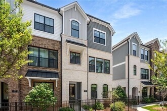 Building Photo - 455 Ashbury Dr