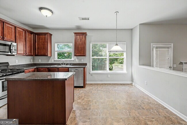 Foto del edificio - 1230 Grey Rock Way