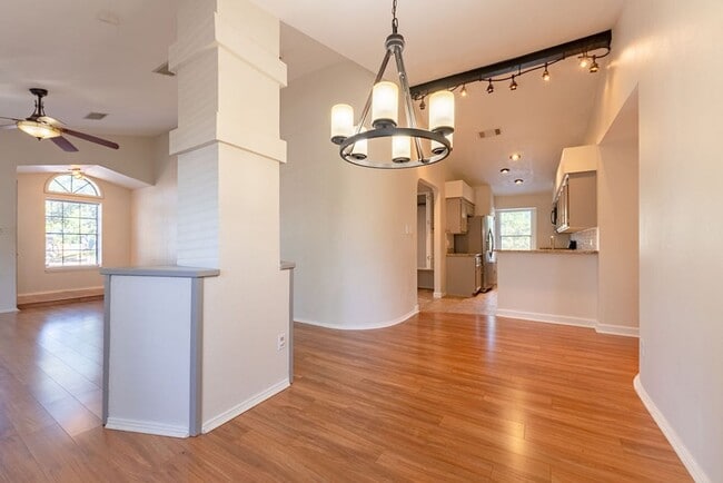 Building Photo - 10218 Bilbrook Pl