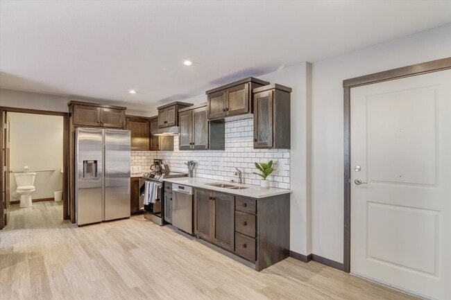 Photo - The Highline Apartments