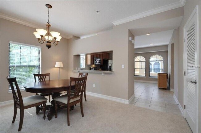 Foto del edificio - Amazing 4 Bed 3.5 Bath gated Town House in Lake Mary, FL!