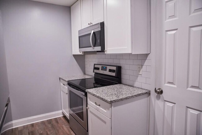 Foto del edificio - 248 Mill Creek Pl