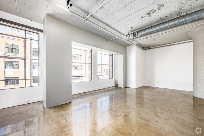 Studio - 779SF - Bedroom - Garment Lofts