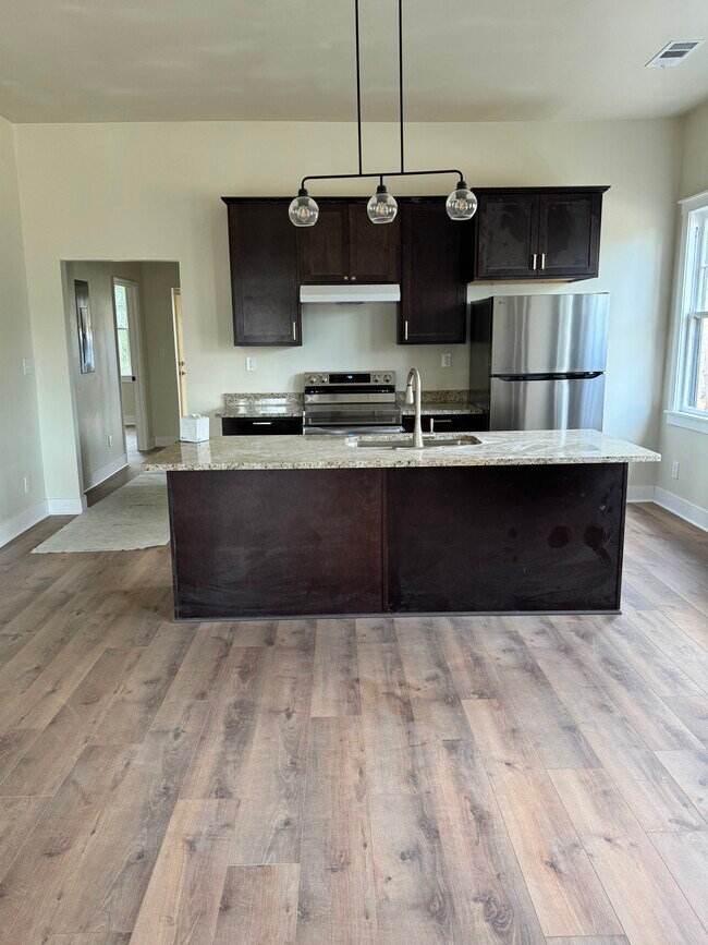 Cocina - 2703 Hillcrest Ave