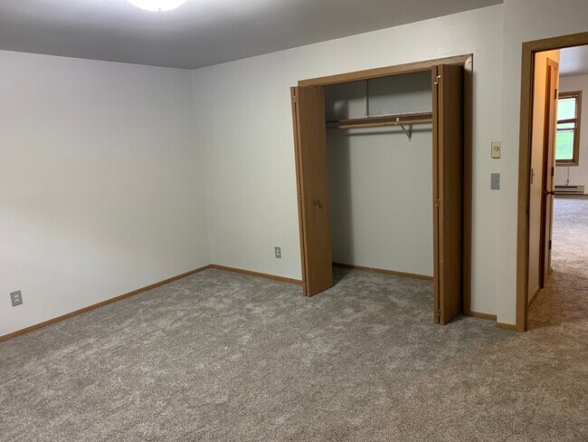 Foto del edificio - Iowa Ave