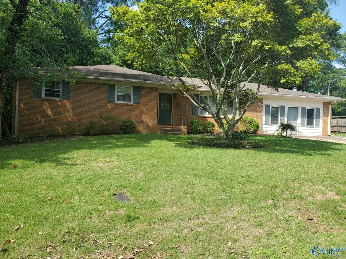 Primary Photo - 1821 Rankin Pl NW