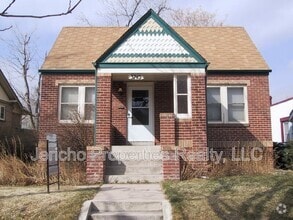 Building Photo - 3745 Quitman St