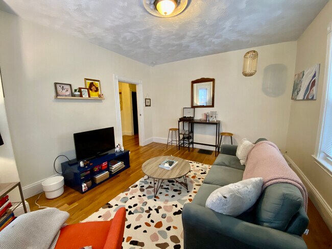 Foto del edificio - 30 Egleston St