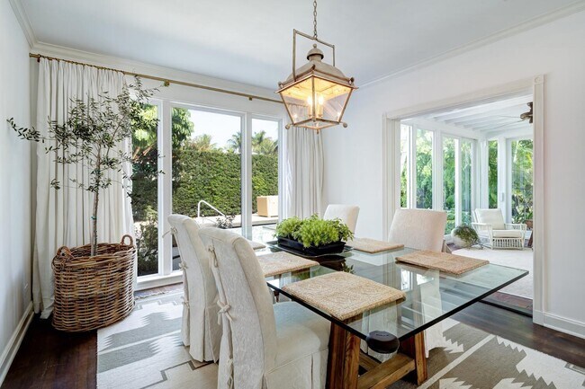 Foto del edificio - 259 Queens Ln