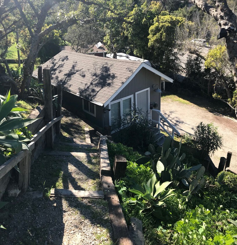 35 Silver Saddle Ln, Rolling Hills Estates, CA 90274 35 Silver Saddle