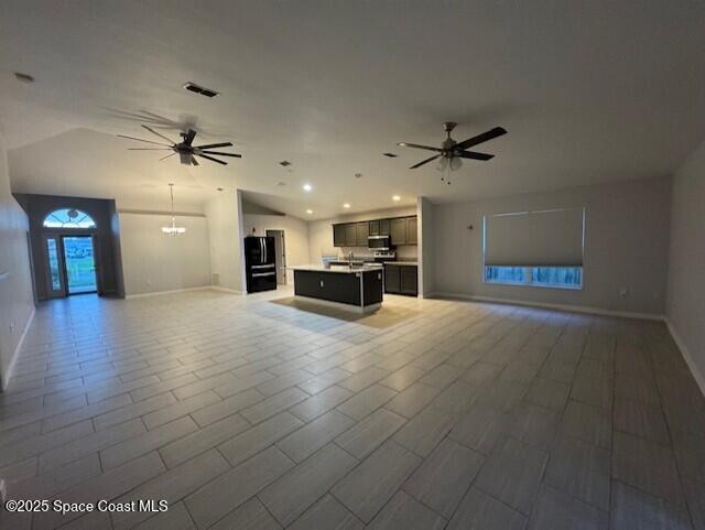 Building Photo - 8517 Ivanhoe Dr