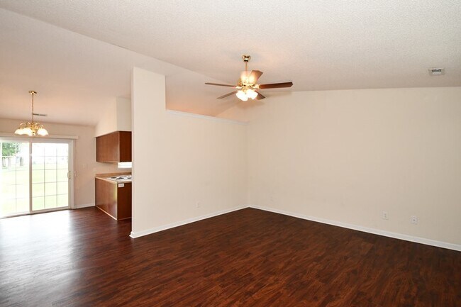 Foto del edificio - Adorable home in Cherrywoods- Coming Soon