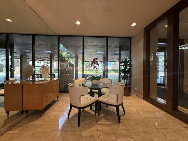 Foto del edificio - 15 Greenway Plz