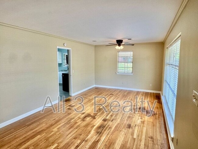 Foto del edificio - 3508 Cottonwood Dr