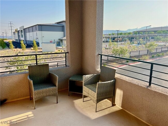 Foto del edificio - 600 Carriage Hill Dr