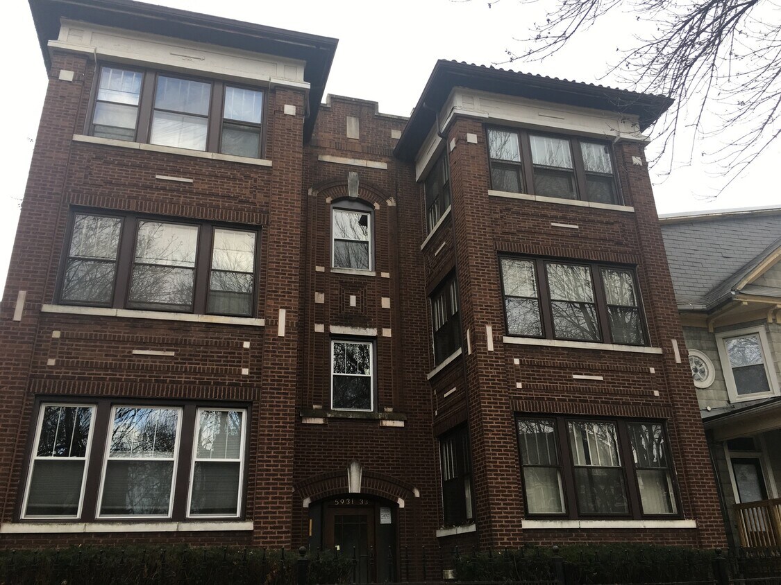 Primary Photo - 5933 W Midway Park