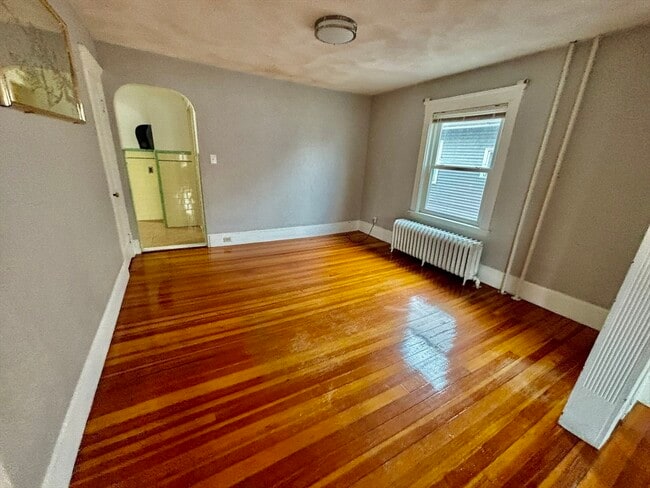 Foto del edificio - 19 Forest Ave