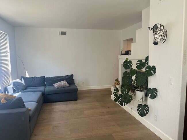 Foto del edificio - 7435 Arucauna Ct