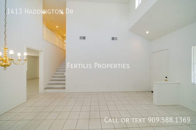 Building Photo - 1413 Haddington Dr