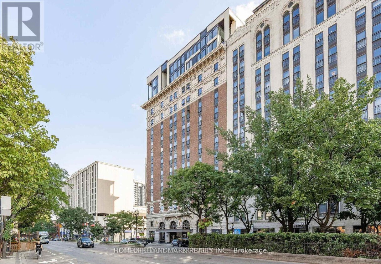 Primary Photo - 112 King St E