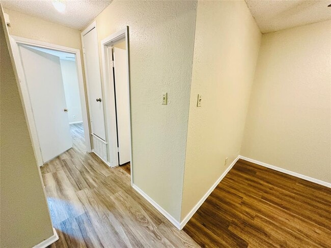 Building Photo - 12603 Turtle Rock Rd