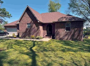 Building Photo - 225 Charger Ln