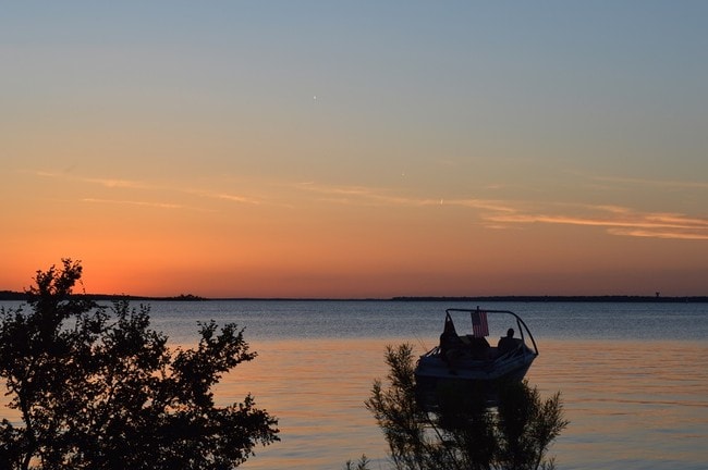 Sunset on Grapevine Lake