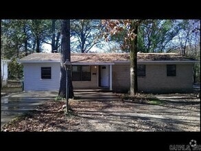 Building Photo - 5816 Butler Rd