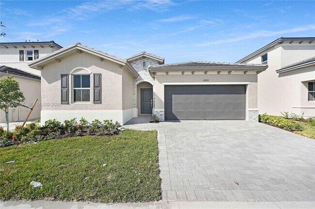 Foto del edificio - 18672 SW 136th Ct