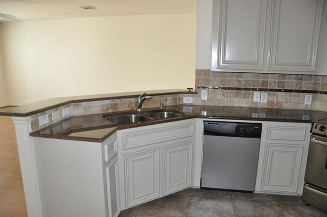 Foto del edificio - 2020 Mason St