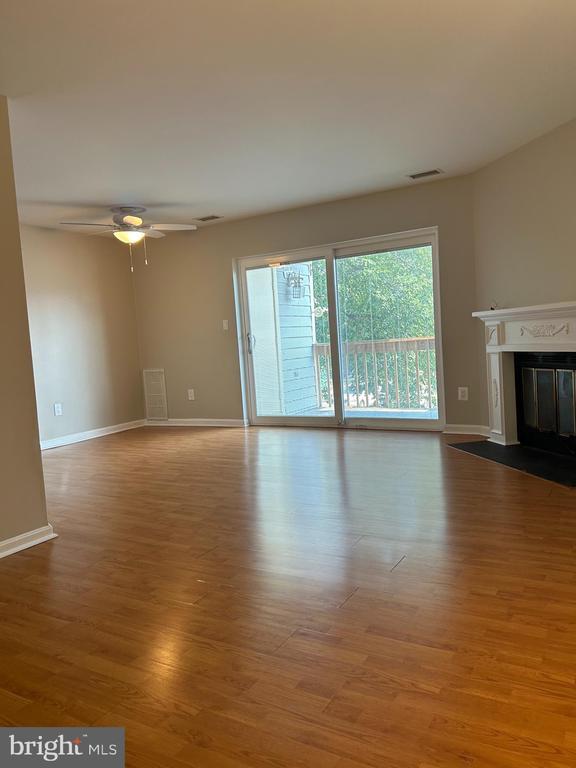 Foto del edificio - 102 Three Coin Way