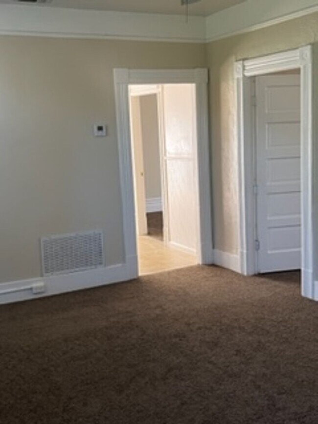 Foto del edificio - 325 Ohio St