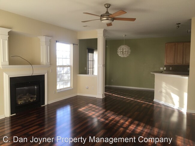Building Photo - 4 br, 2.5 bath House - 112 Shea Court
