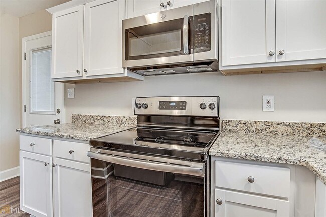 Foto del edificio - 2500 Brentwood Rd