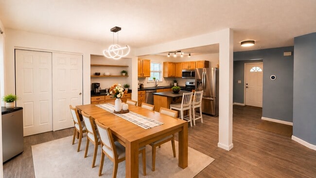 Building Photo - 3079 Summit Run Dr