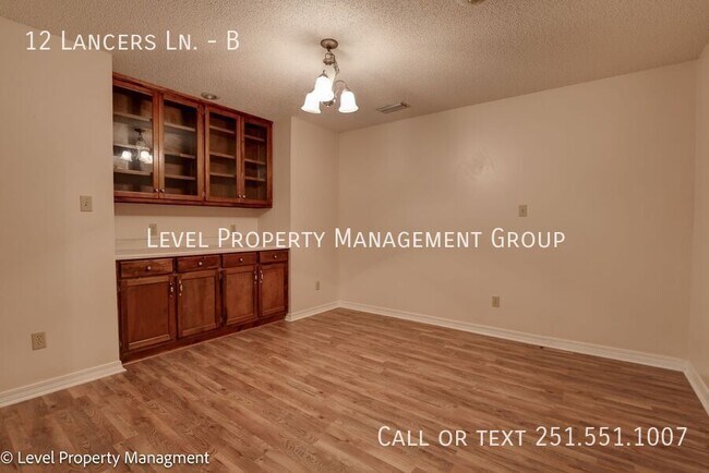 Foto del edificio - 12 Lancers Ln