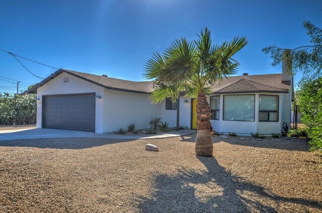 Building Photo - 3-Bed 2Bath Single-Family Home