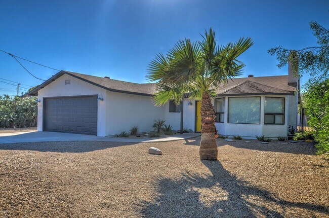 Foto del edificio - 3-Bed 2Bath Single-Family Home