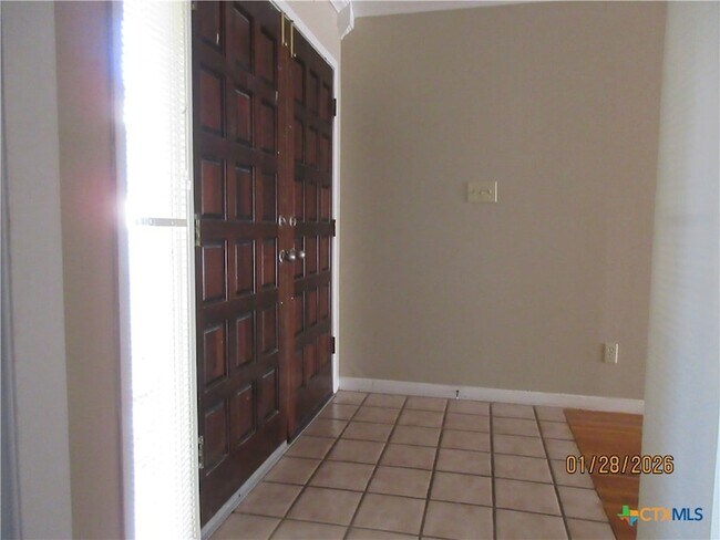 Foto del edificio - 906 Illinois Ave