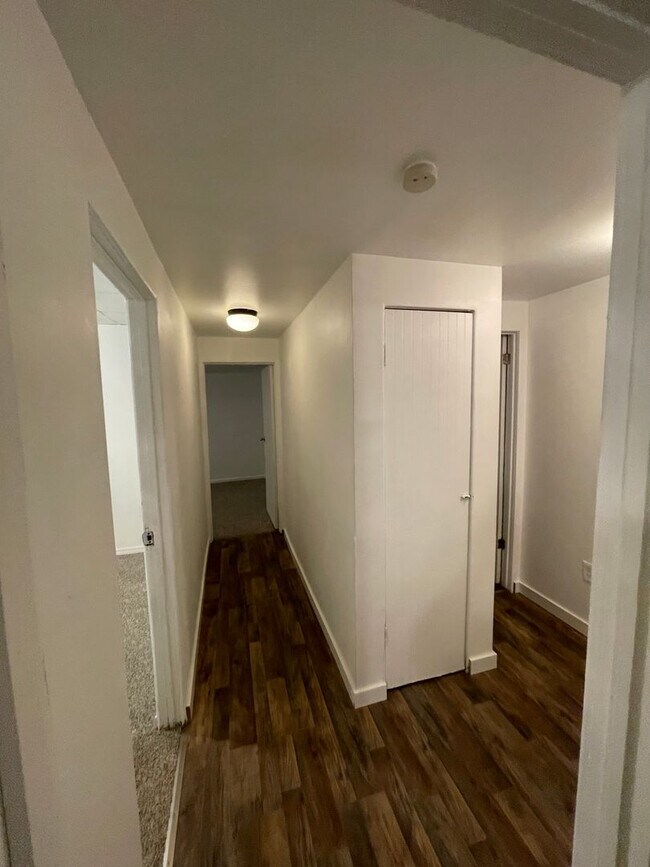 Foto del edificio - 3 Bedroom Home Fully Updated.