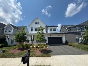 Building Photo - 25459 Byrnes Crossing Dr