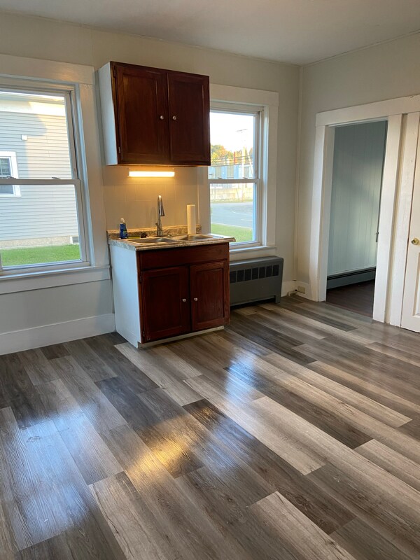 Building Photo - 244 E Broadway